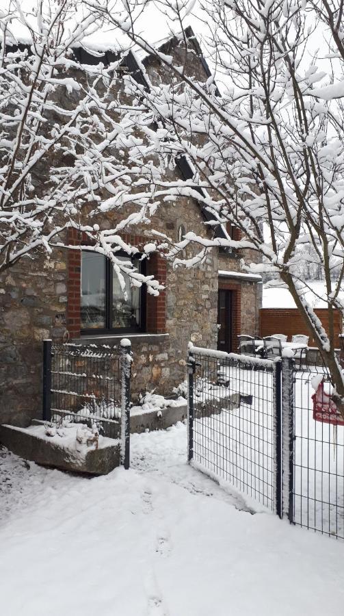 La Chambre D Angeline Foy-Notre-Dame Exterior photo