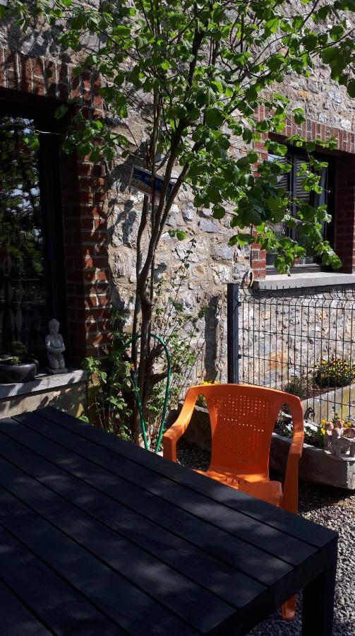 La Chambre D Angeline Foy-Notre-Dame Exterior photo